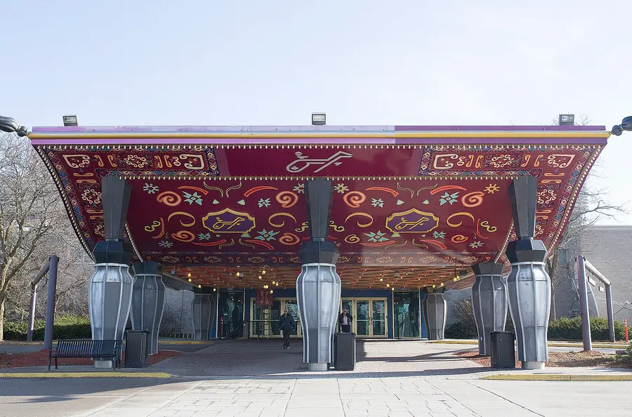 Elements Casino Flamboro, Hamilton, from outside